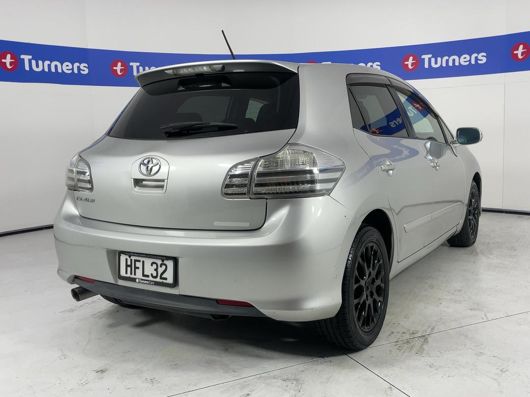 Photo '7' of Toyota Blade