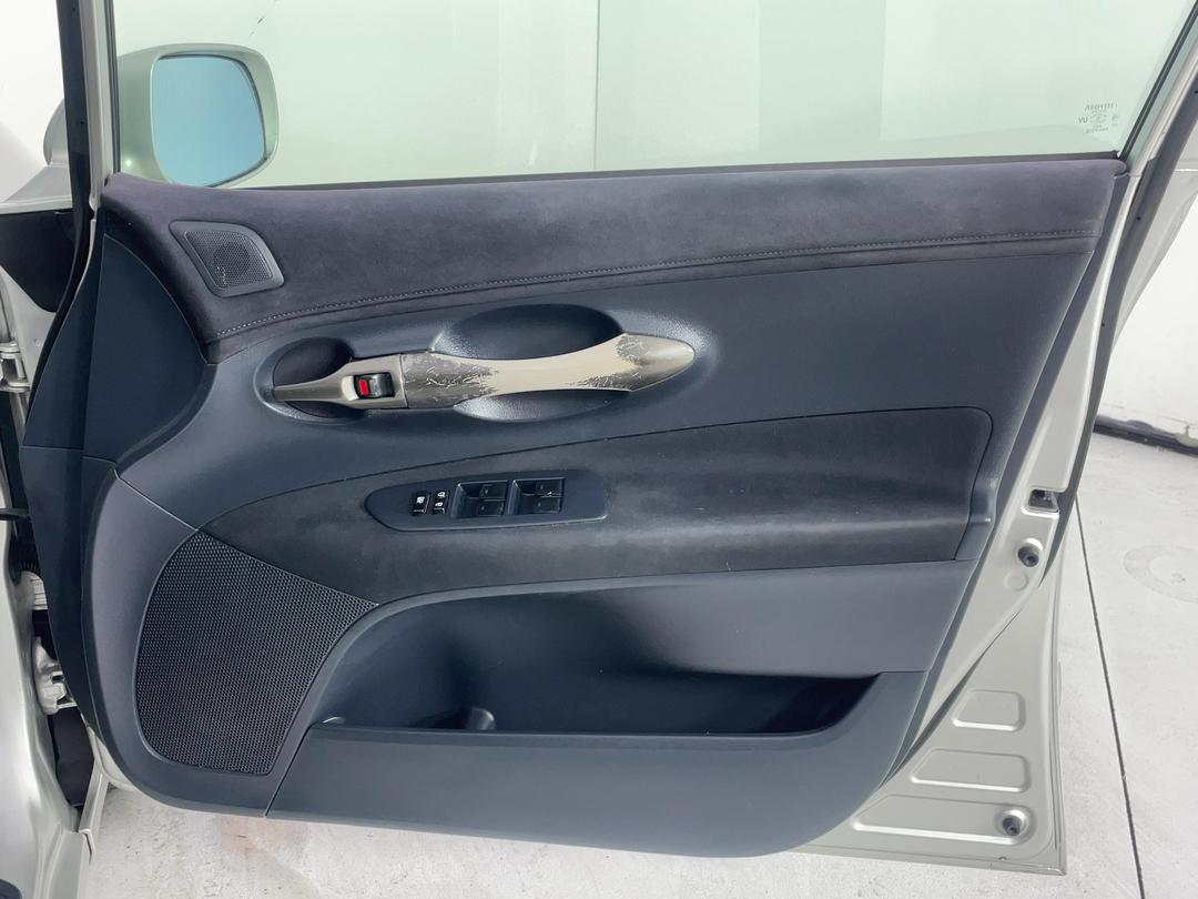Photo '15' of Toyota Blade