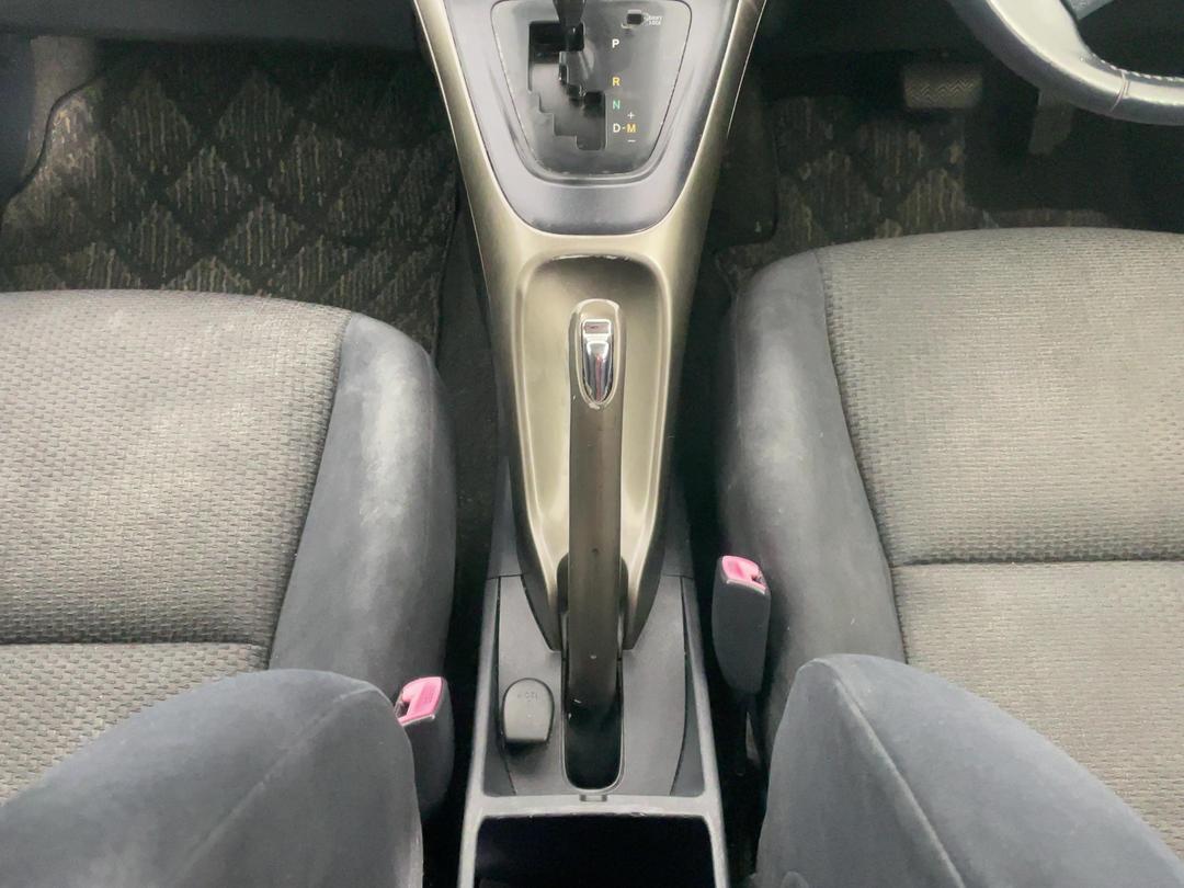 Photo '18' of Toyota Blade