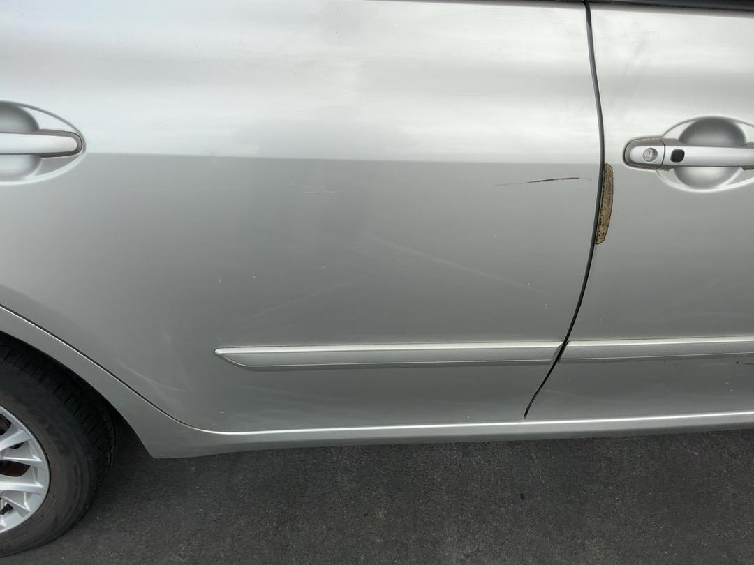 Photo '16' of Toyota Blade Photo '16' of Toyota Blade
