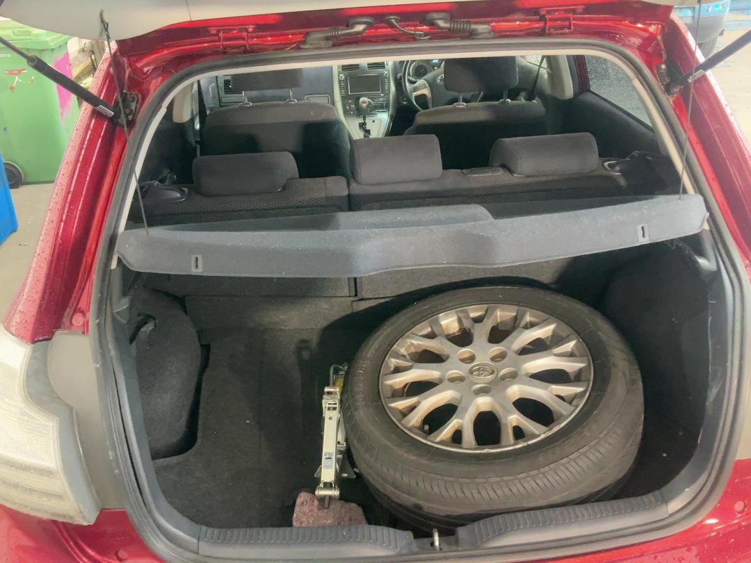 Photo '15' of Toyota Blade Photo '15' of Toyota Blade