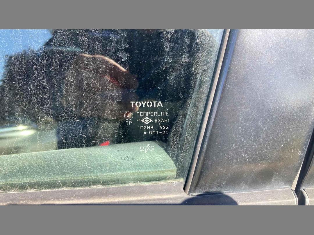 Photo '19' of Toyota Caldina Photo '19' of Toyota Caldina