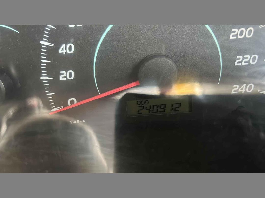 Photo '7' of Toyota Camry GL