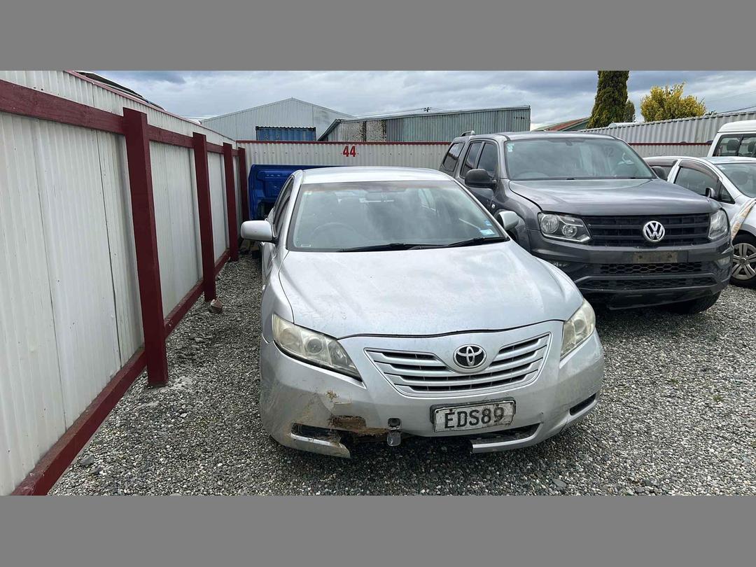 Photo '8' of Toyota Camry GL