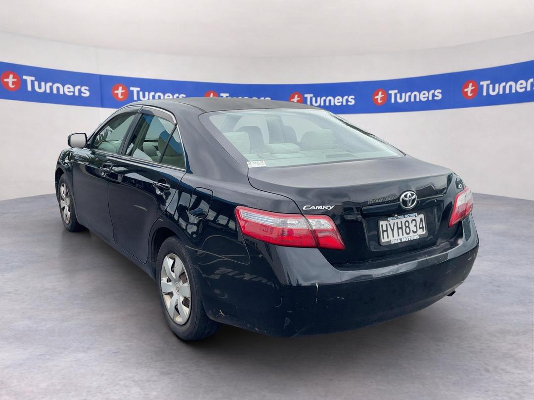 Photo '4' of Toyota Camry Photo '4' of Toyota Camry
