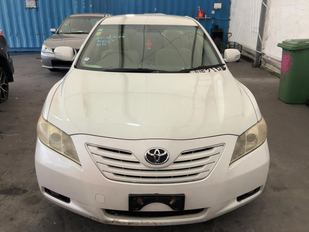 Photo '2' of Toyota Camry