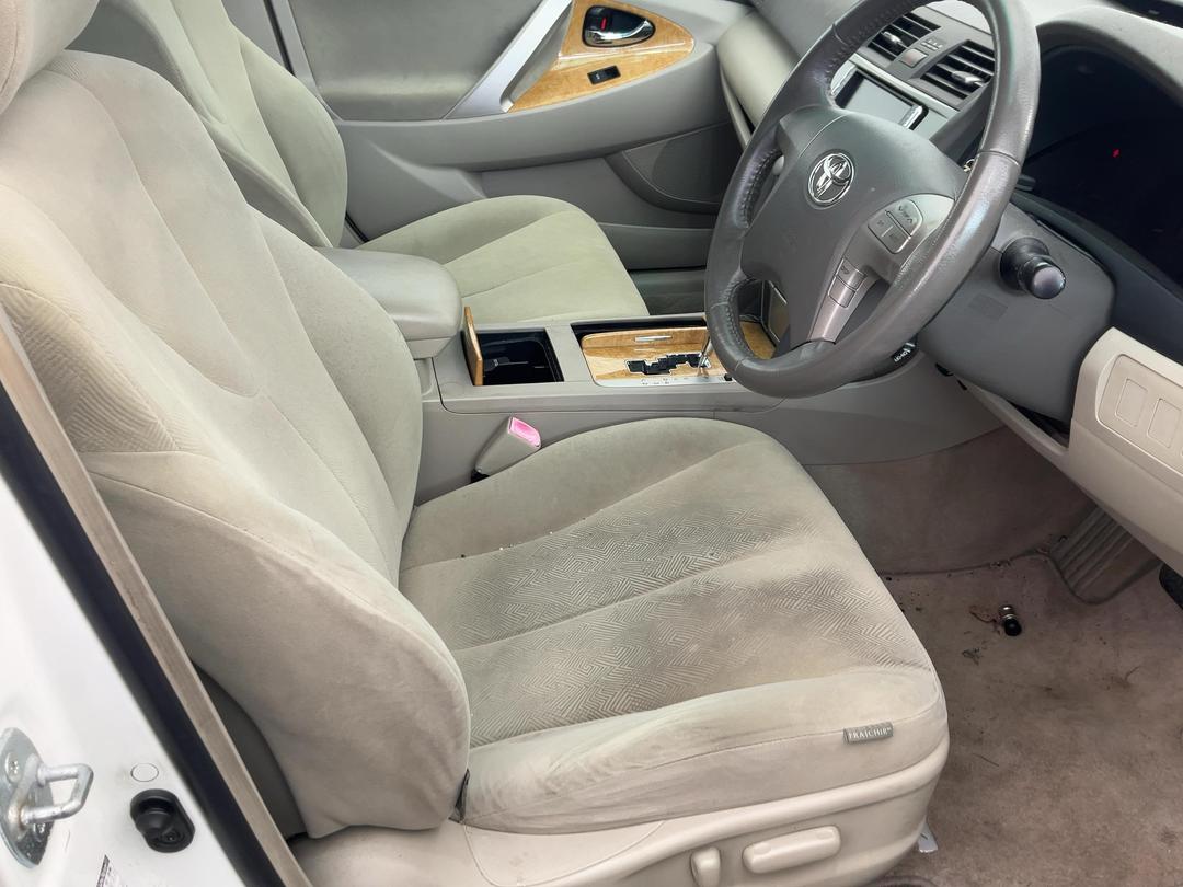 Photo '7' of Toyota Camry