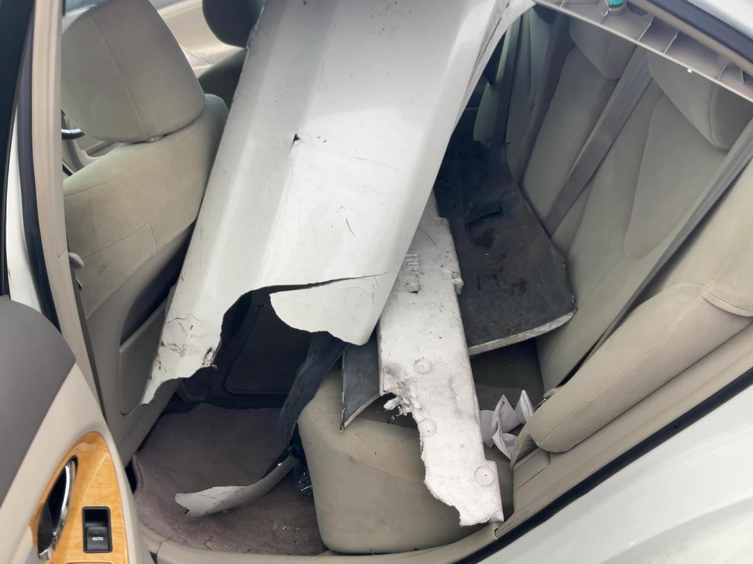 Photo '10' of Toyota Camry