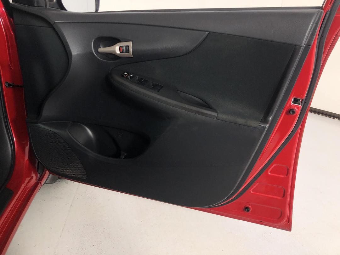 Photo '15' of Toyota Corolla