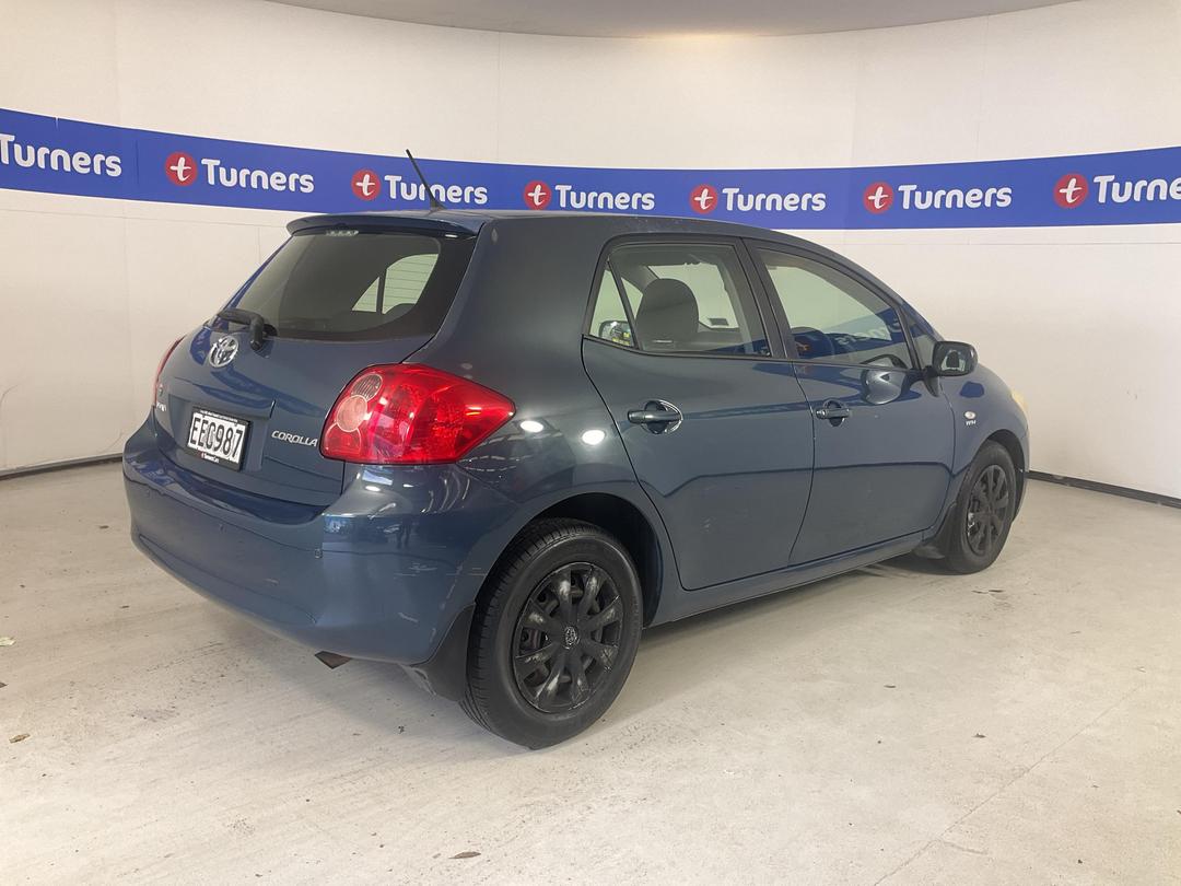 Photo '7' of Toyota Corolla