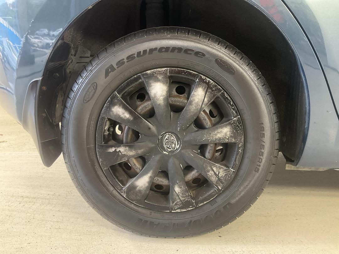 Photo '12' of Toyota Corolla