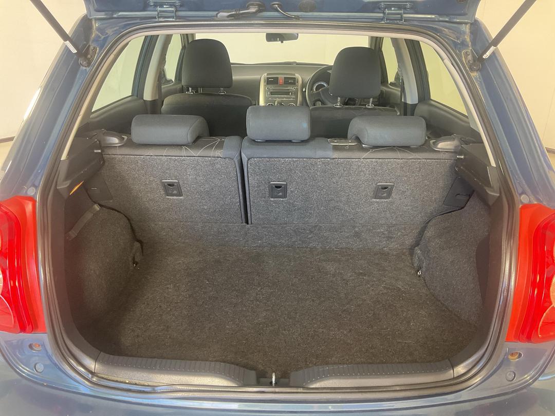 Photo '14' of Toyota Corolla