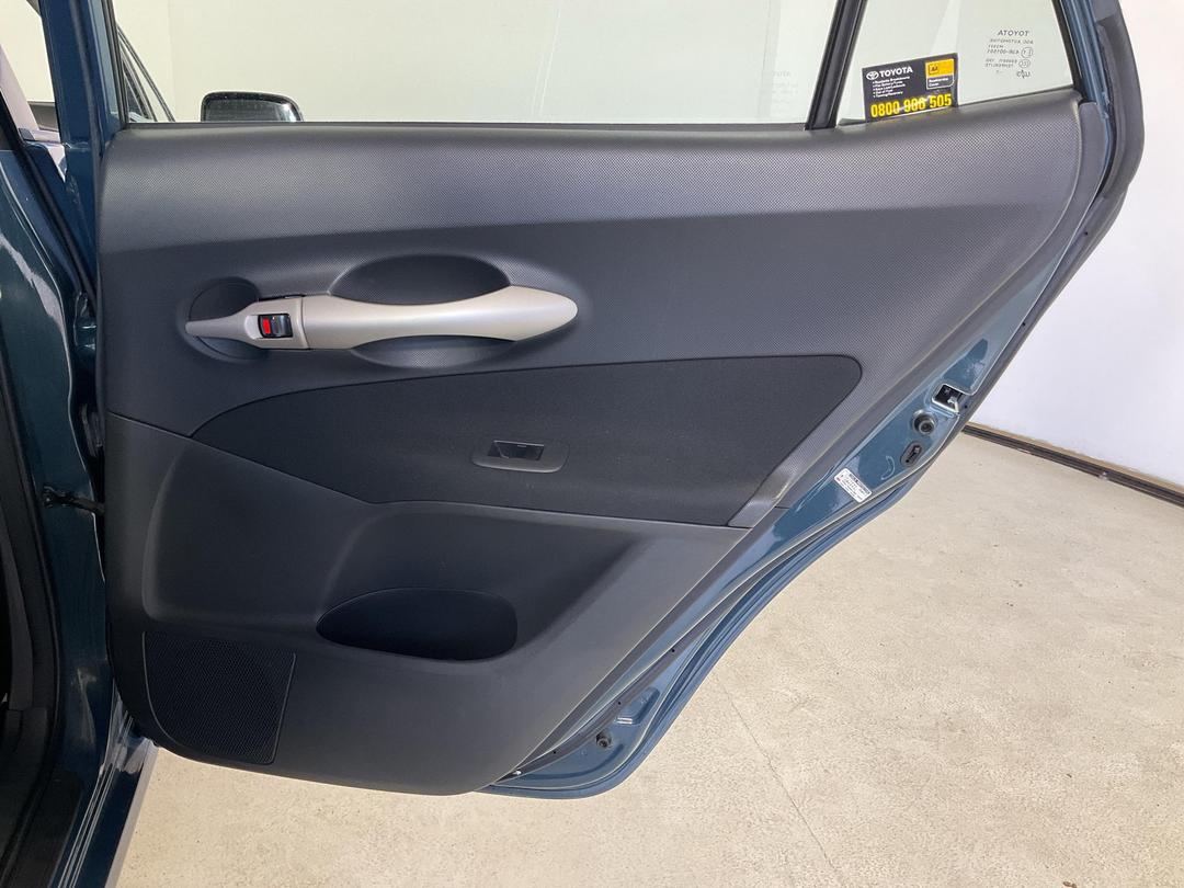 Photo '19' of Toyota Corolla