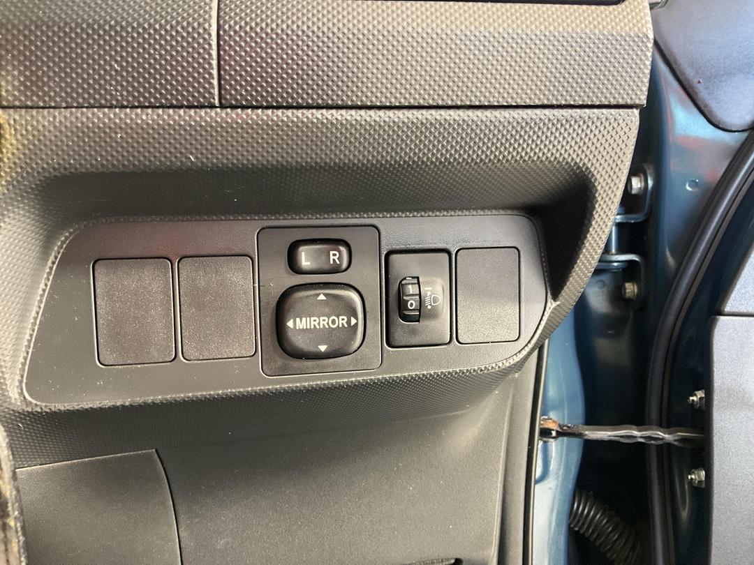 Photo '26' of Toyota Corolla