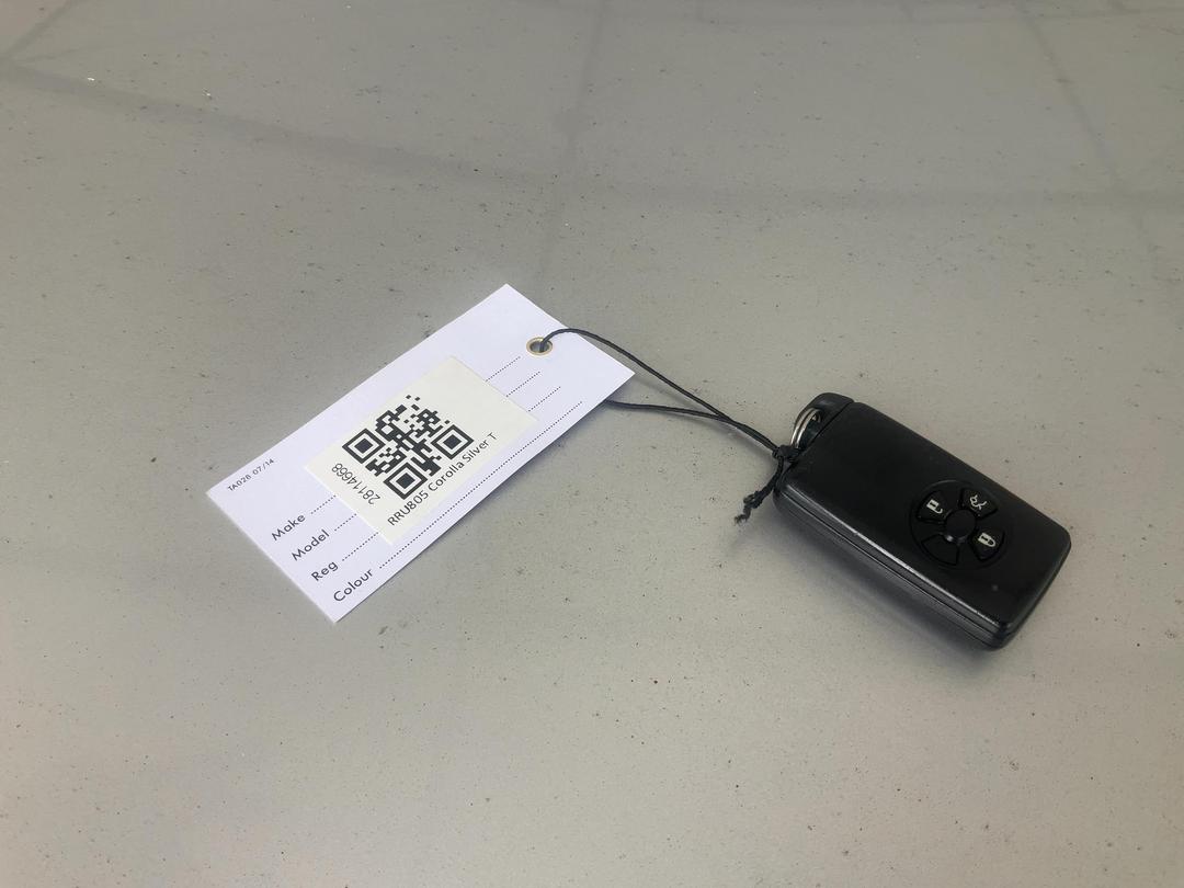 Photo '18' of Toyota Corolla Axio