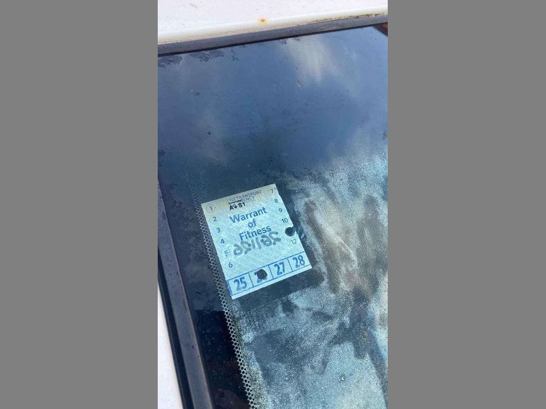 Photo '6' of Toyota Corolla GL