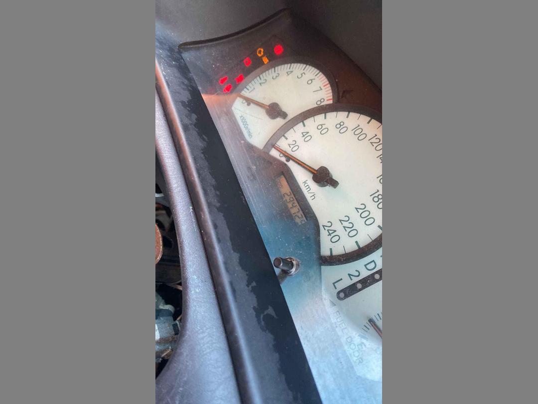 Photo '8' of Toyota Corolla GL