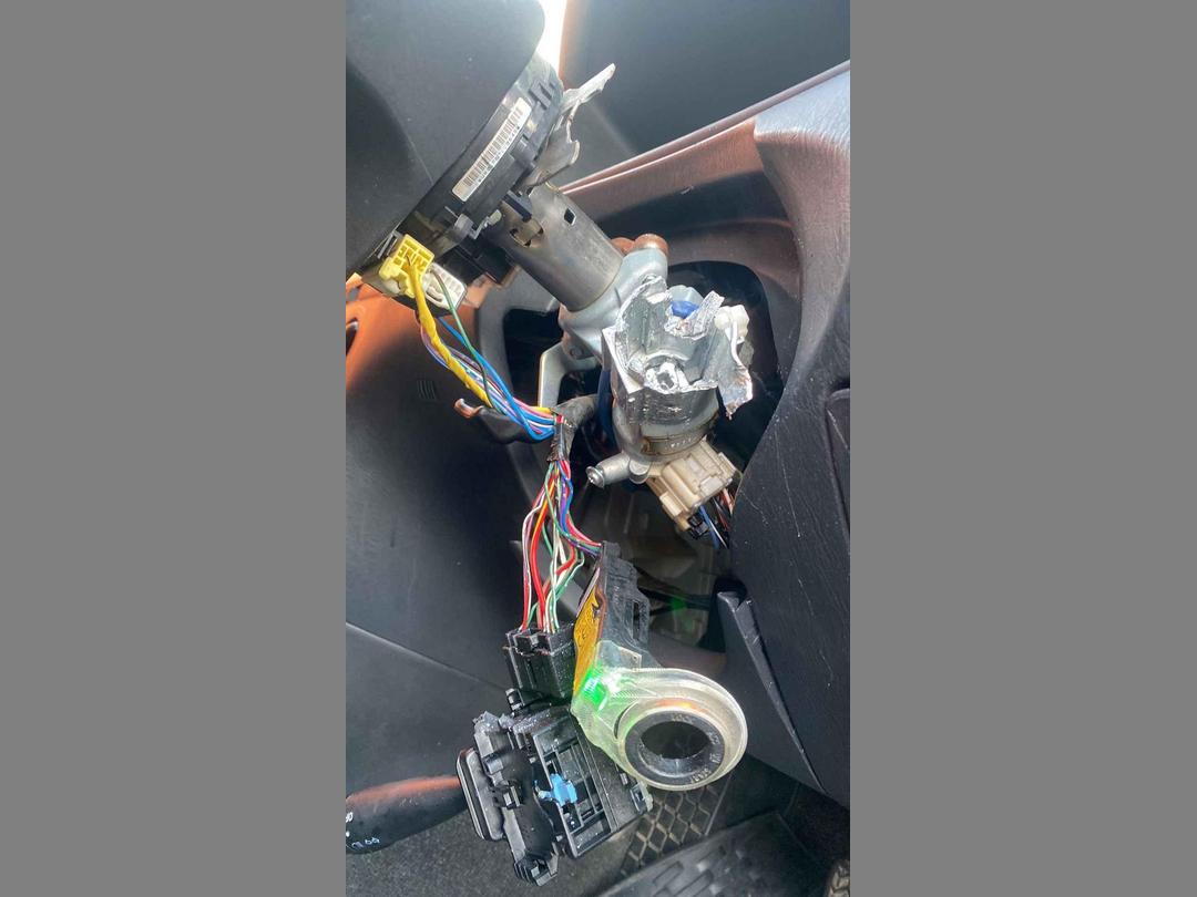 Photo '12' of Toyota Corolla GL