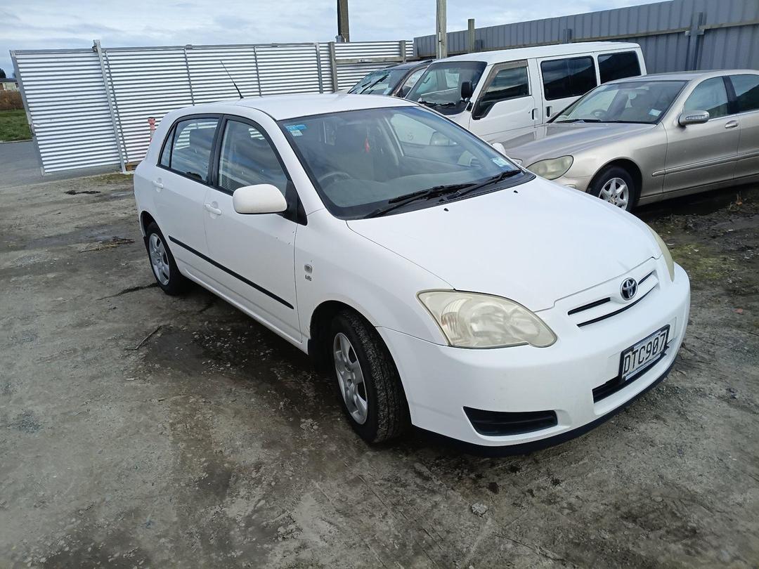 Photo '2' of Toyota Corolla GL Photo '2' of Toyota Corolla GL