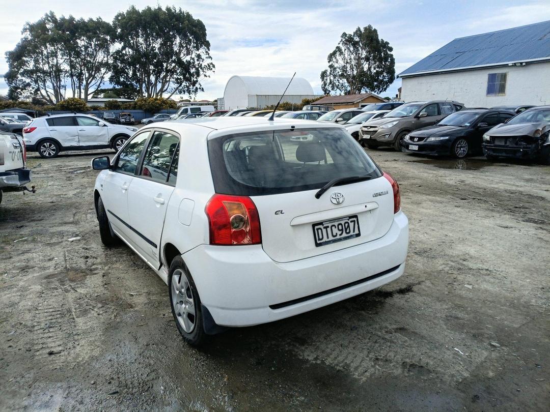 Photo '19' of Toyota Corolla GL Photo '19' of Toyota Corolla GL