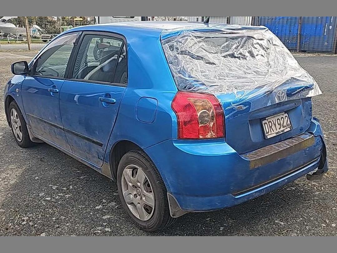 Photo '4' of Toyota Corolla GL