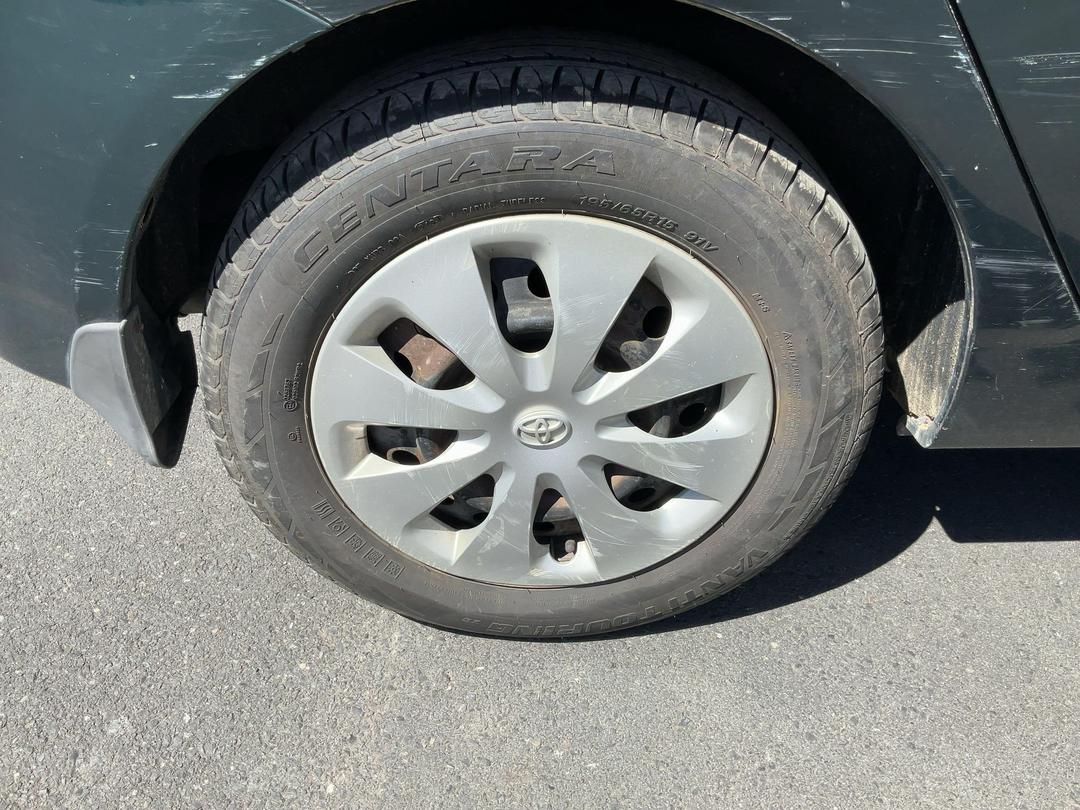 Photo '10' of Toyota Corolla GL