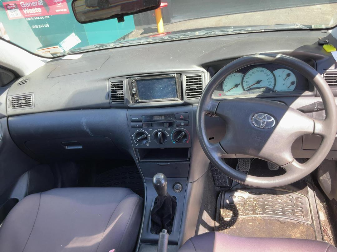 Photo '17' of Toyota Corolla GL