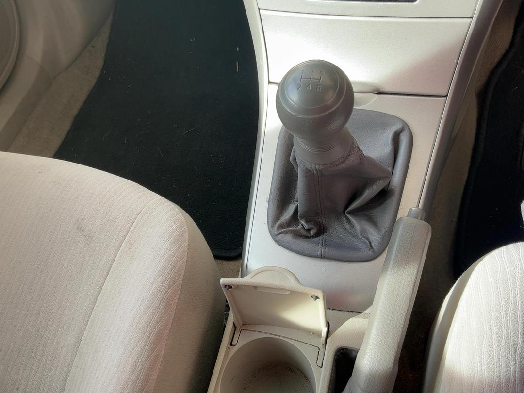 Photo '16' of Toyota Corolla Photo '16' of Toyota Corolla