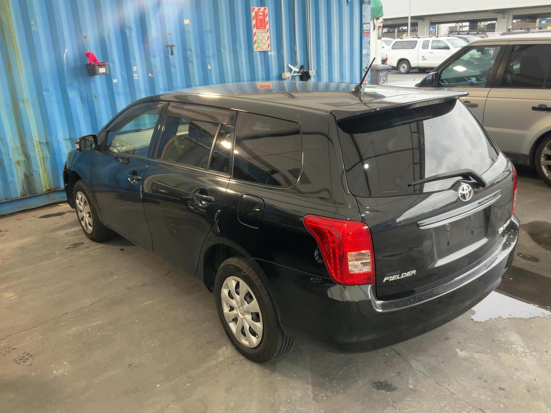 Photo '9' of Toyota Corolla Fielder 1.5 Photo '9' of Toyota Corolla Fielder 1.5