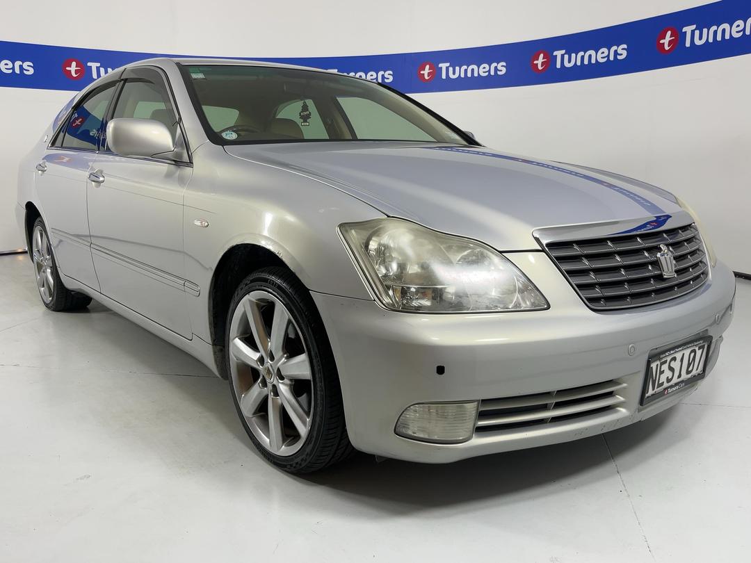Photo '1' of Toyota Crown