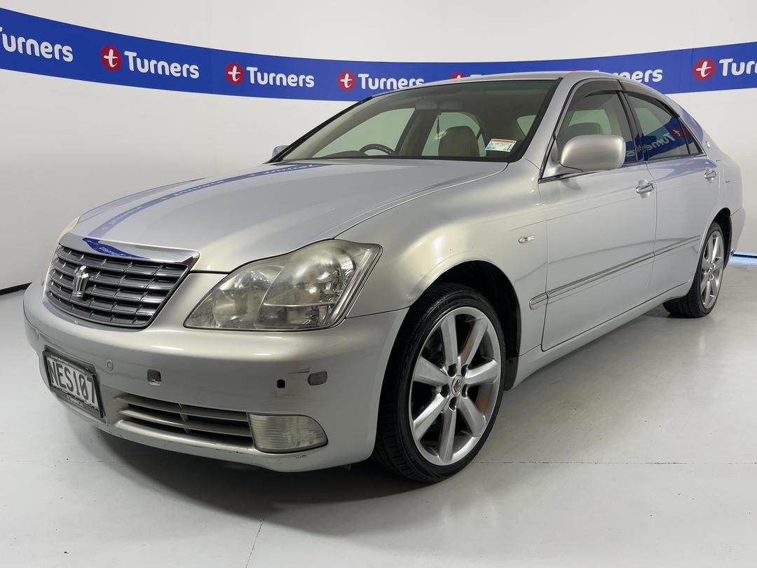 Photo '4' of Toyota Crown