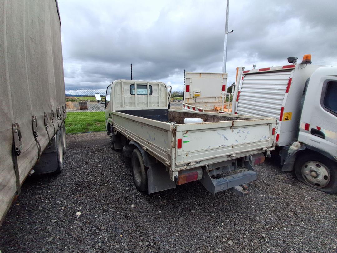 Photo '4' of Toyota Dyna Other Truck