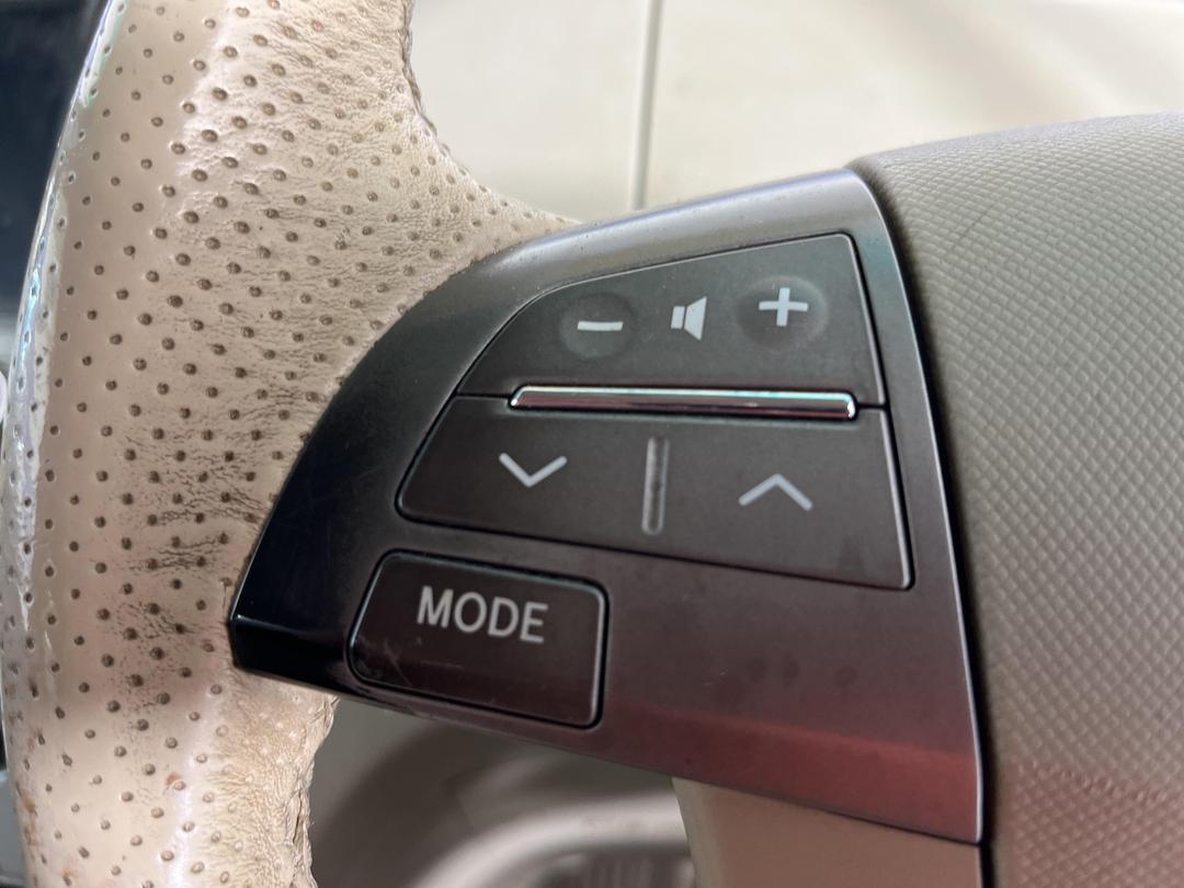 Photo '24' of Toyota Estima