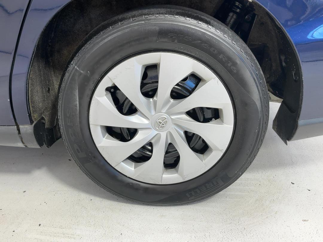 Photo '11' of Toyota Estima
