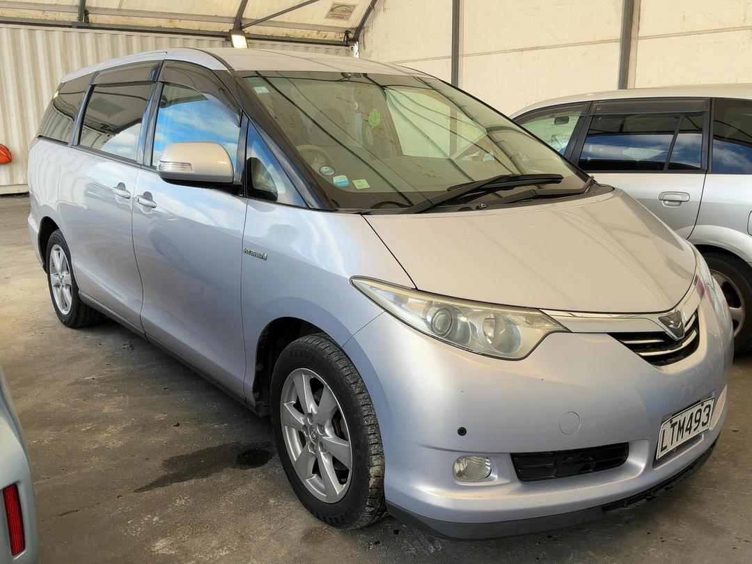 Photo '2' of Toyota Estima Photo '2' of Toyota Estima