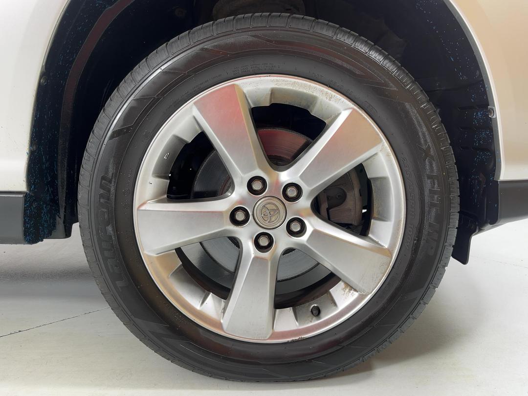 Photo '9' of Toyota Harrier