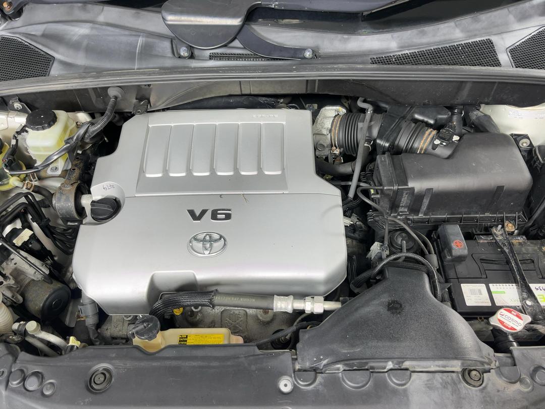 Photo '13' of Toyota Harrier