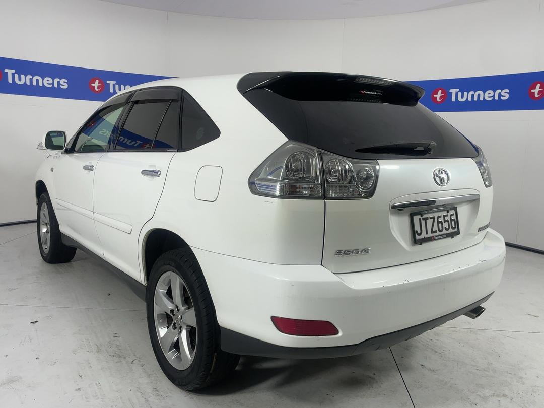 Photo '5' of Toyota Harrier