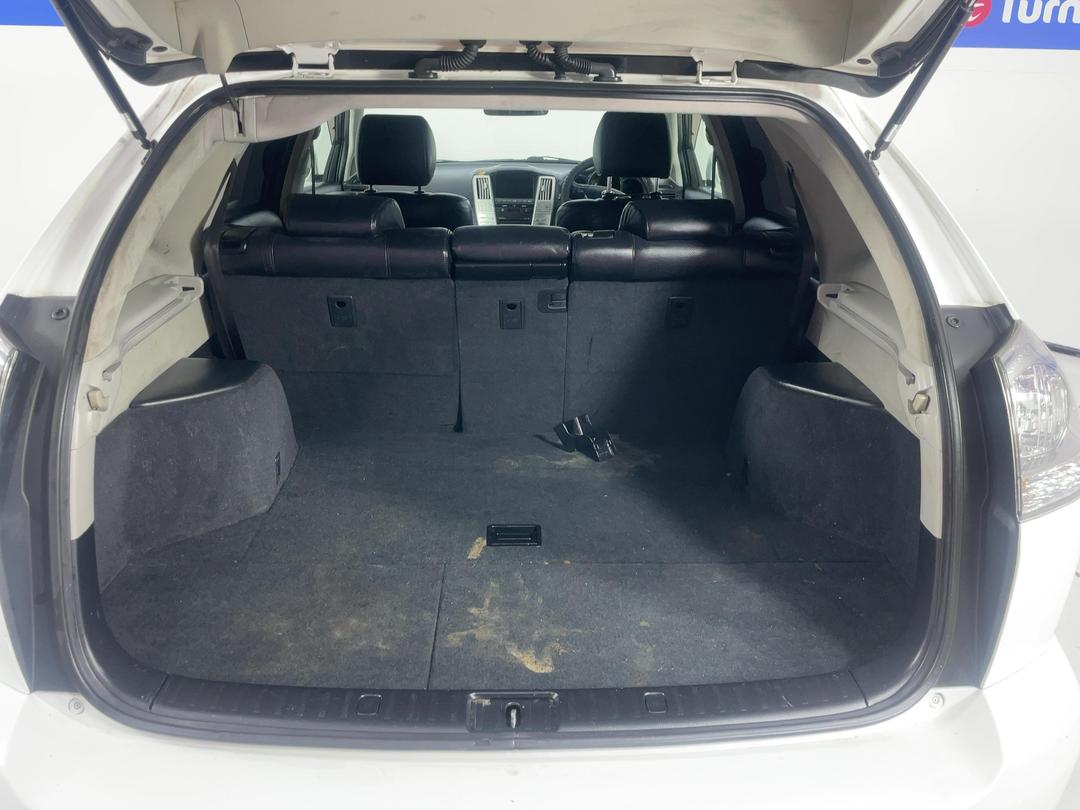 Photo '14' of Toyota Harrier