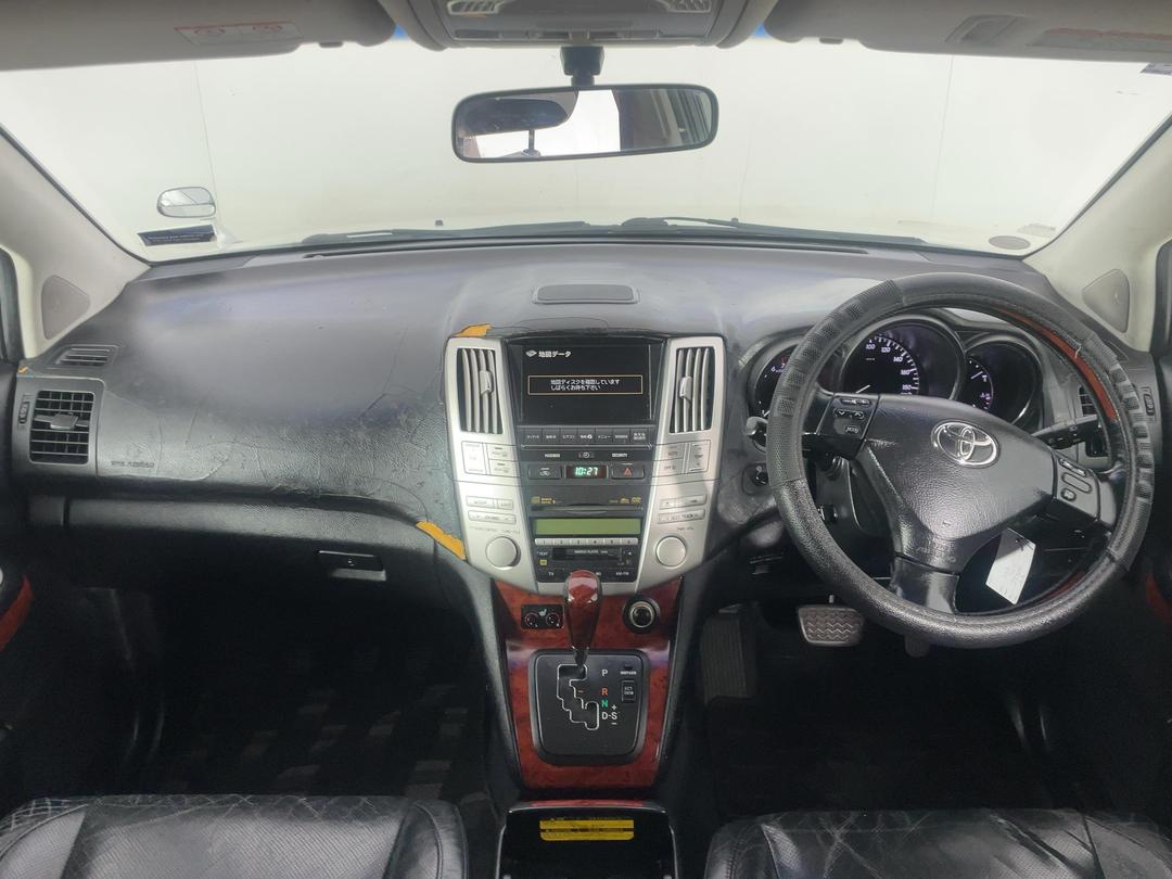 Photo '17' of Toyota Harrier