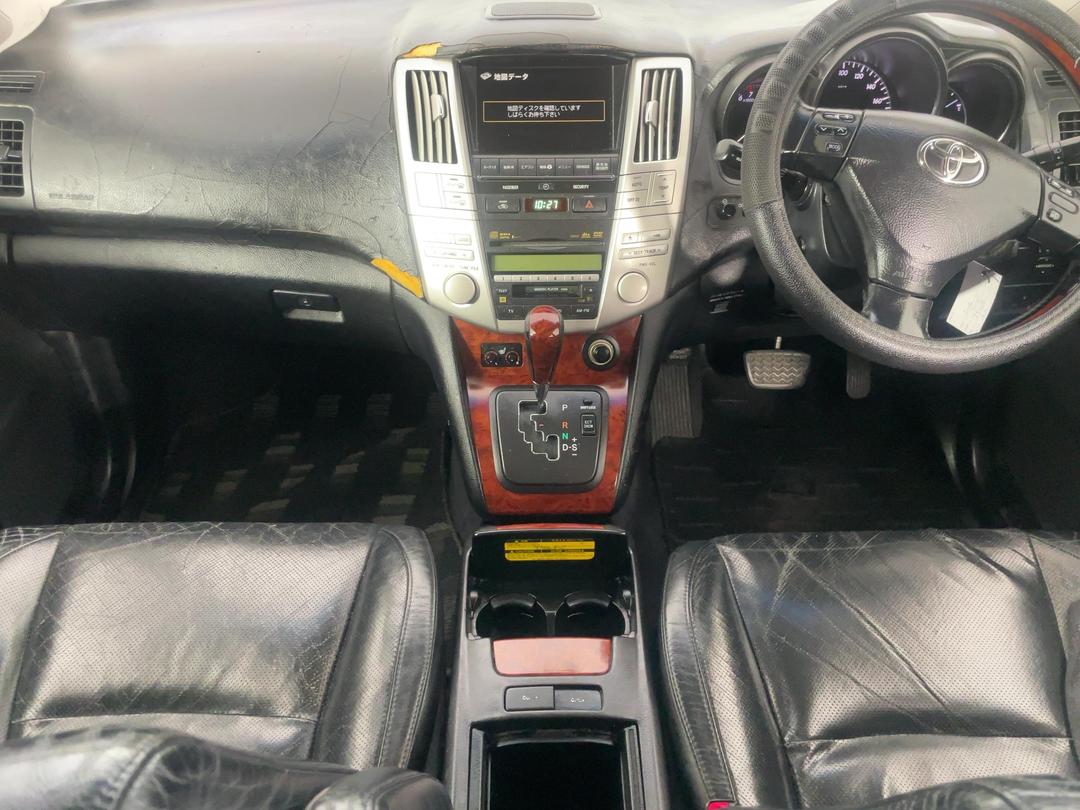 Photo '18' of Toyota Harrier
