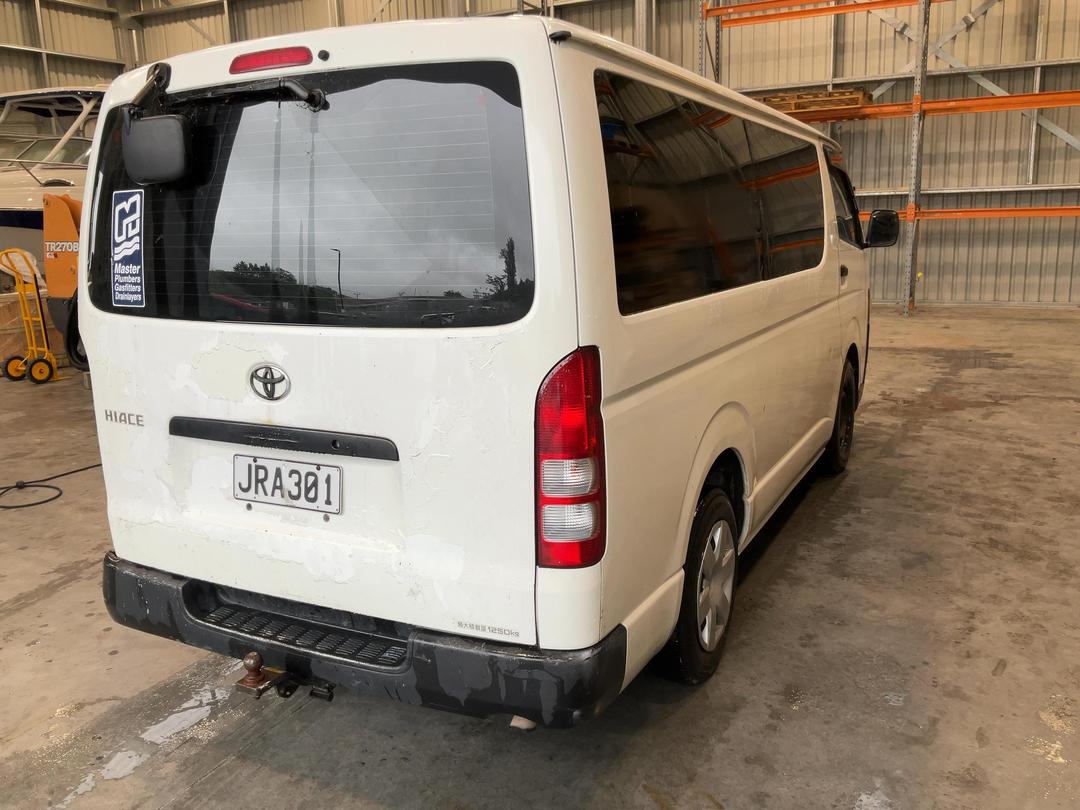 Photo '7' of Toyota Hiace