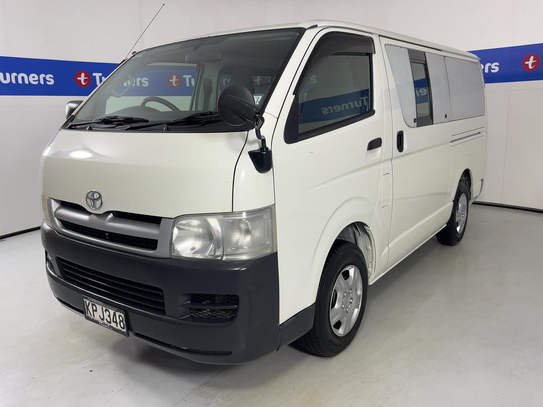 Photo '4' of Toyota Hiace