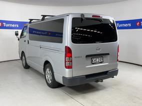 Photo '5' of Toyota Hiace