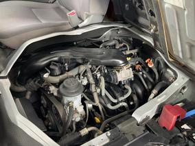 Photo '13' of Toyota Hiace