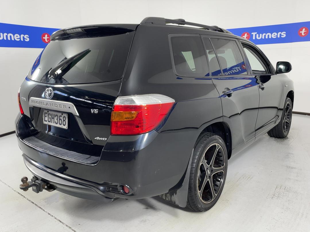 Photo '7' of Toyota Highlander