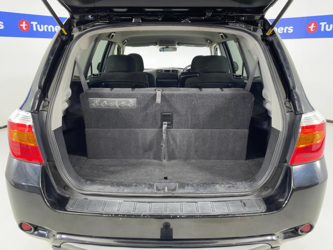 Photo '14' of Toyota Highlander