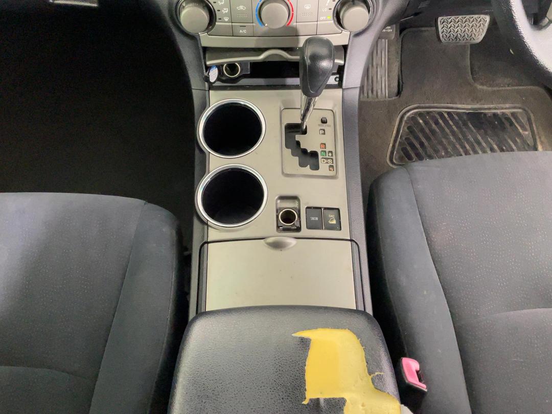 Photo '18' of Toyota Highlander