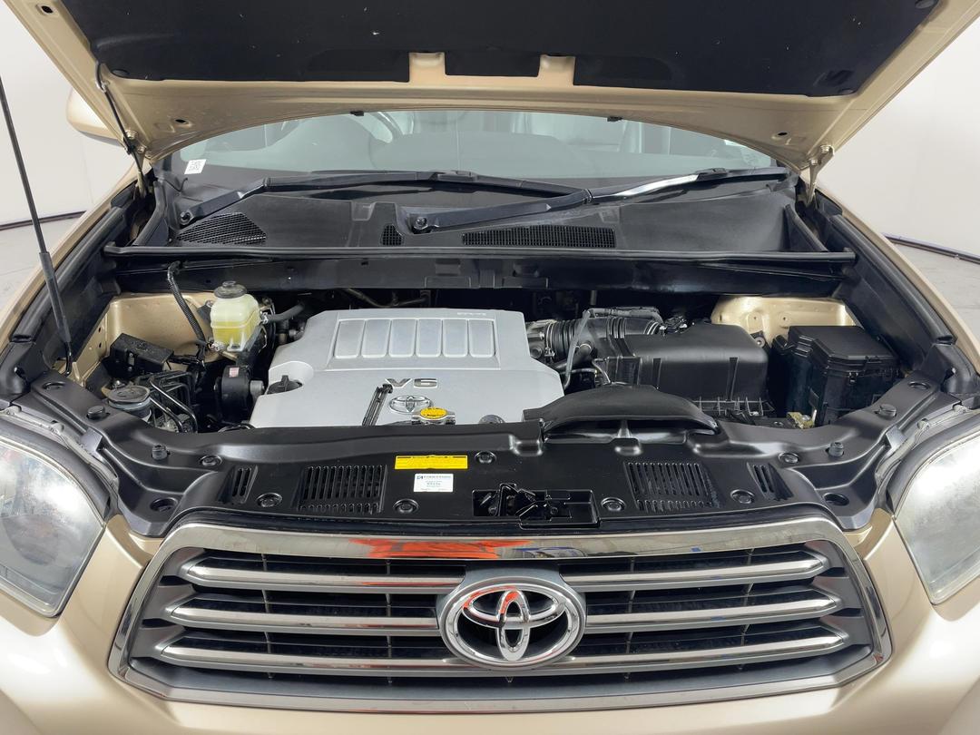 Photo '13' of Toyota Highlander