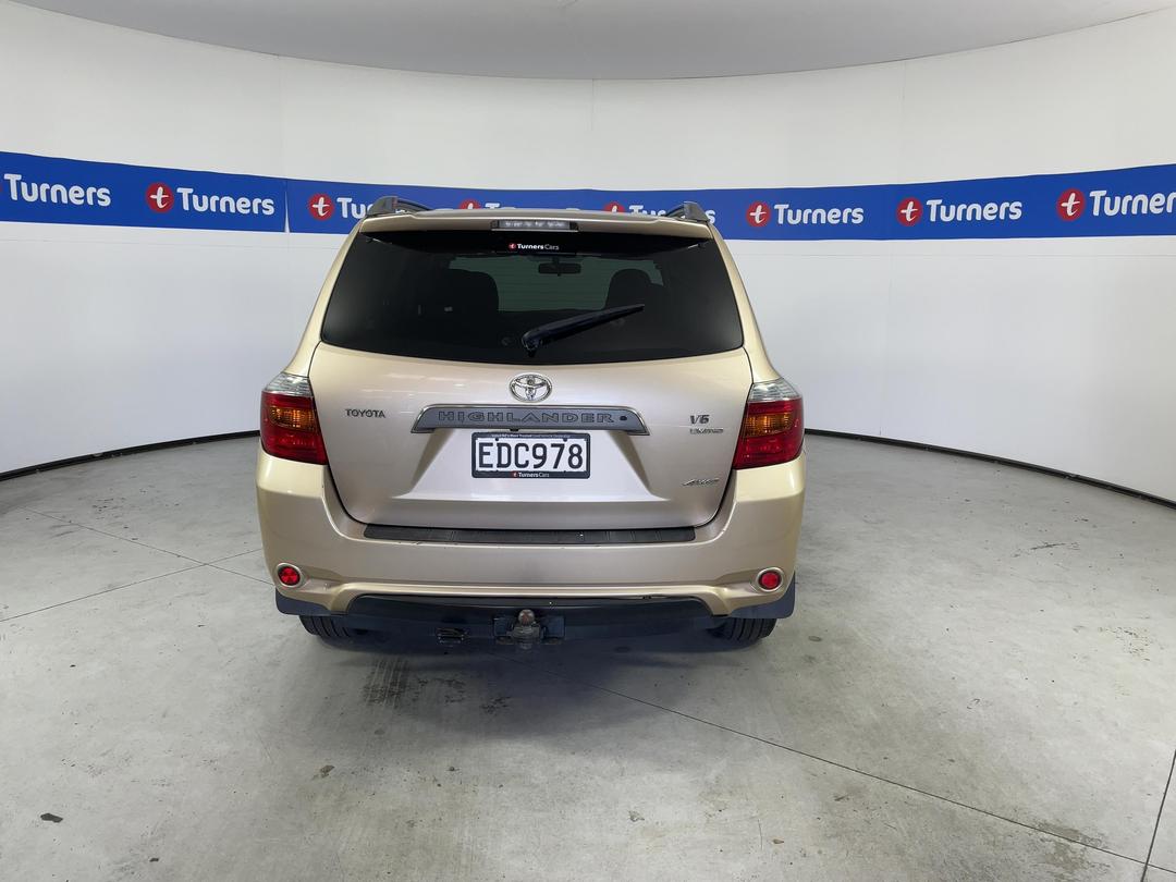 Photo '6' of Toyota Highlander
